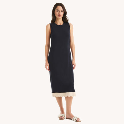 Vestido sin mangas con ribeteado inferior