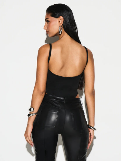 Body de cuello barco con corte alto