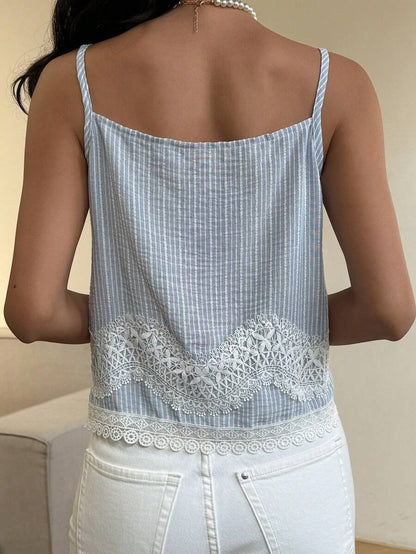 Blusa de tirantes y encaje